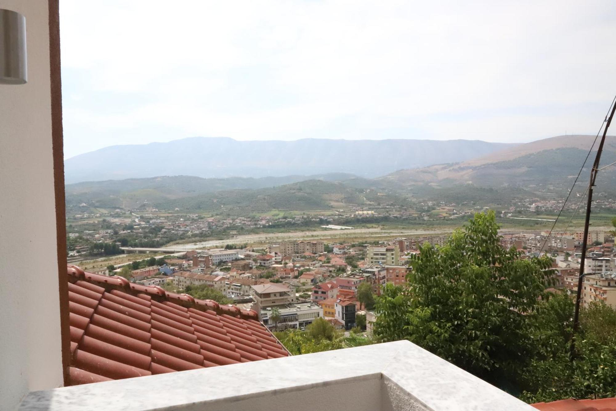 Vila Toska Berat Exteriér fotografie