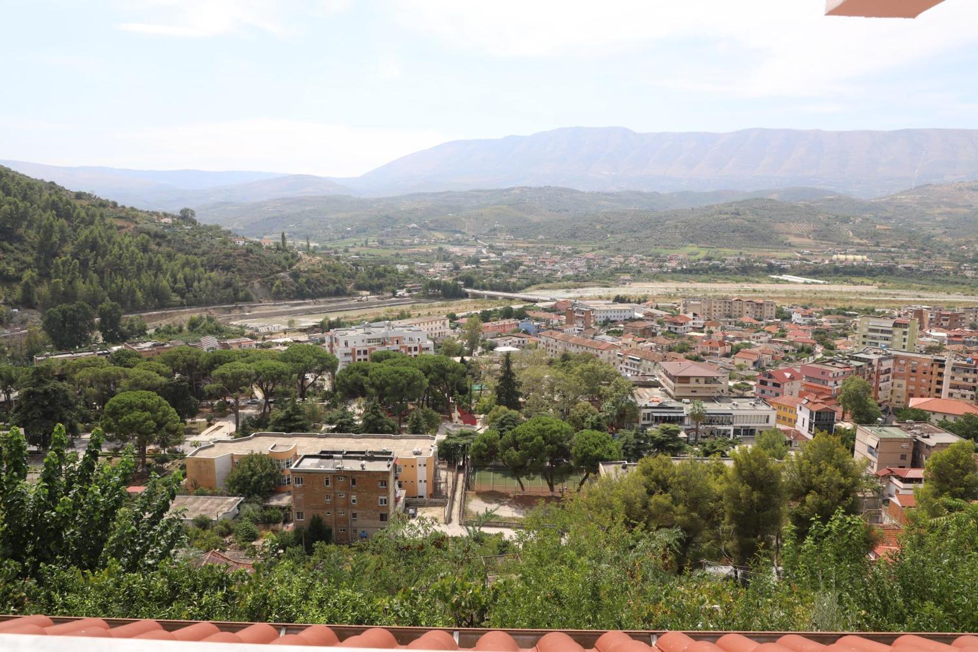 Vila Toska Berat Exteriér fotografie